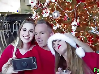 Christmas Morning Daddy's Taboo: Animated Movies FamilyStroke porn video
