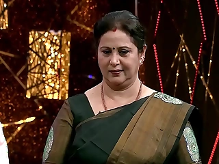 Hawt and sexy actress geetha aunty side show