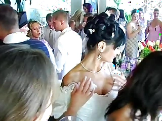 Wedding sluts are screwing hither public