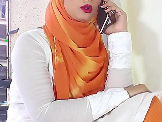 Salma xxx muslim girl Fucking friend hindi audio exploitative