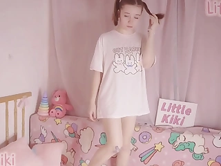 LITTLE step DAUGHTER caught step DADDY watching Interdiction PORN, and looked-for to do an obstacle same